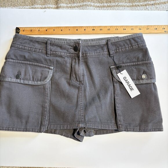 Garage Dark Grey Mini Skort with Pockets and Belt Loops Size Medium - Picture 6 of 6